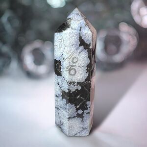 Snowflake Obsidian Crystal‎ Tower (#14)